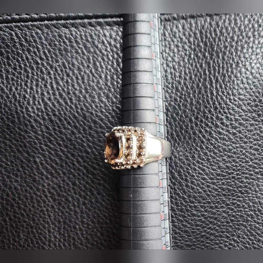Silver ring Size 7 - Picture 3 of 6
